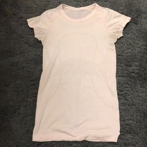 Lululemon Swiftly Tech short sleeve